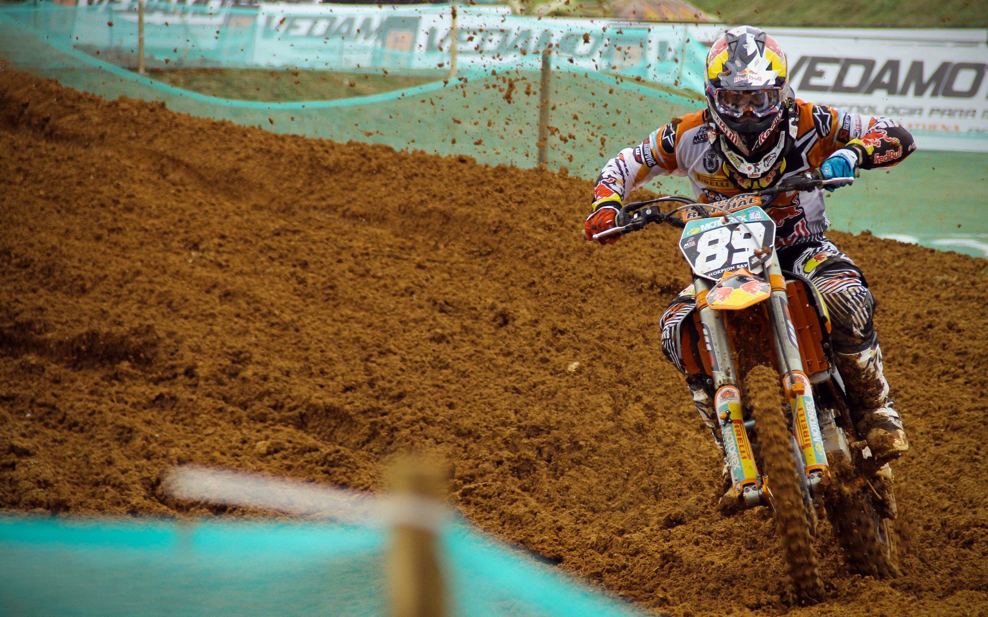 中超联赛精彩瞬间 中国足球逆转成亮点，中超足球比赛视频